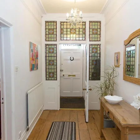 Roseberry House *
