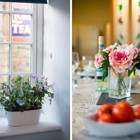 Roseberry House بيت للعطل *